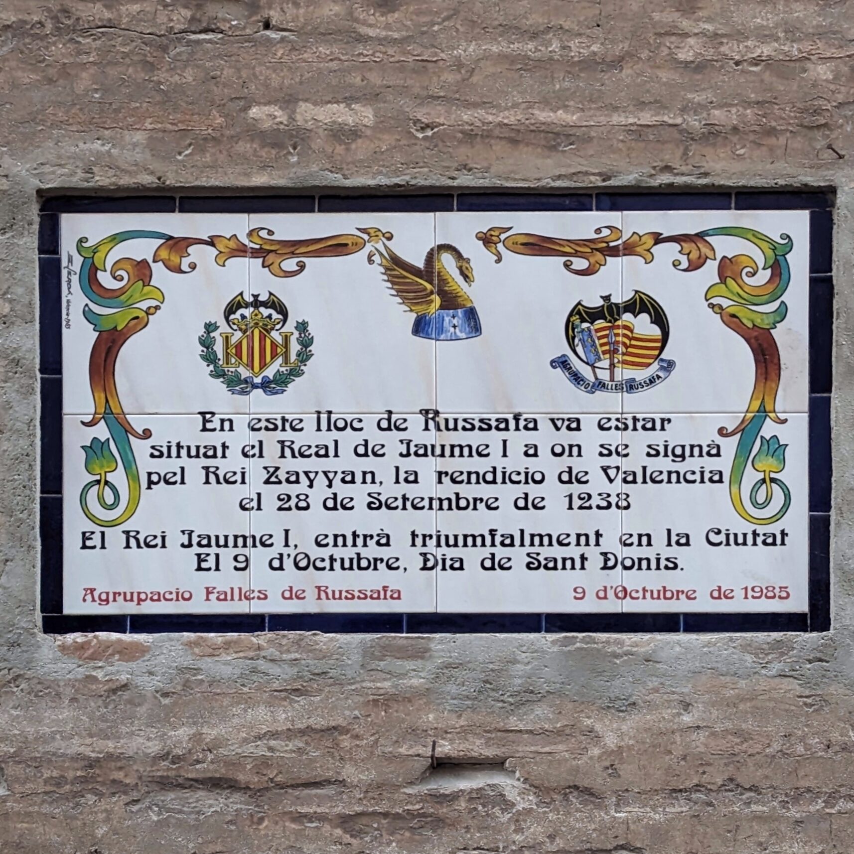 A plaque in Russafa pointing out the supposed location of King Jaume's royal pavilion.